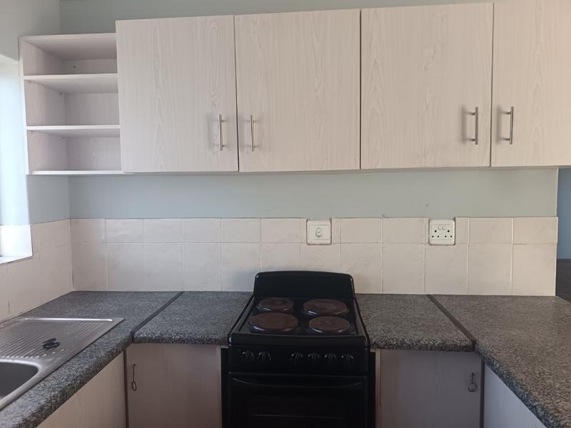 2 Bedroom Property for Sale in Albertinia Western Cape